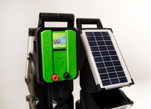 Elektryzator solarny TITAN S 1400, dla koni, bydła i małych zwierząt, 1,4 J, Kerbl