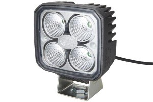 Lampa robocza LED, kwadratowa 1200lm 12/24V biała 122x53x95 mm z obejmą i wtyczką Deutsch, 4 szt. LED Hella