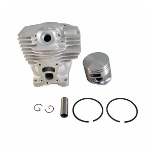 Cylinder with piston