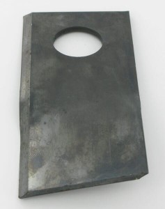 Nożyk kosiarki rotacyjnej prawy 106x49x3 mm otwór Ø 21 mm okrągły pasuje do Claas 25 szt.