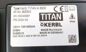 Elektryzator akumulatorowy TITAN A 8000, dla koni, bydła, dzików, owiec i kóz,