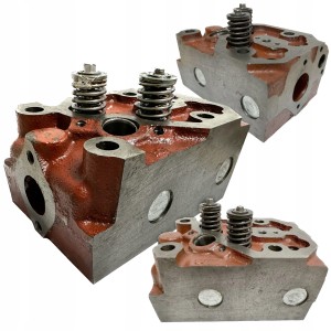 URSUS C-360 C4011 GŁOWICA SILNIKA Z ZAWORAMI KOMPLETNA GOTOWA DO MONTAŻU